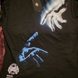 Darc Sport Black Tee with Blue and White Graphic finite drop